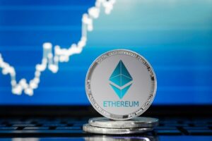 Ethereum (ETH) là gì? Sự khác nhau giữa ETH và Bitcoin là gì?