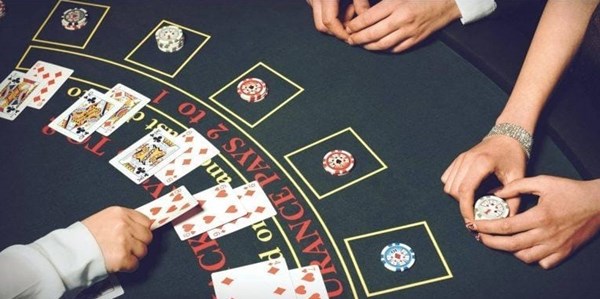 Blackjack là gì ? Các thuật ngữ thường sử dụng trong blackjack