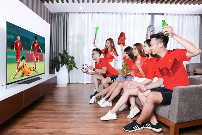 Cùng Xoivo TV xem bóng đá với bạn bè và người thân